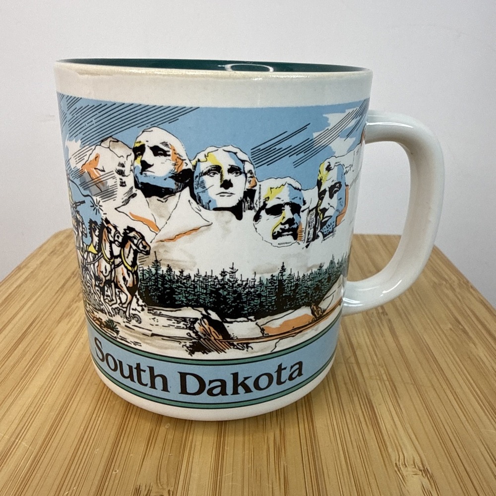 VTG 80's National Park Mt. Rushmore White Ceramic Coffee Cup Mug South Dakota